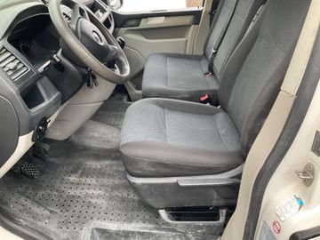 Volkswagen T6 Transporter - 10
