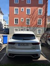 Jaguar E-Pace P200 R-DYNAMIC AWD Auto R-DYNAMIC - weiße Jaguar E-Pace