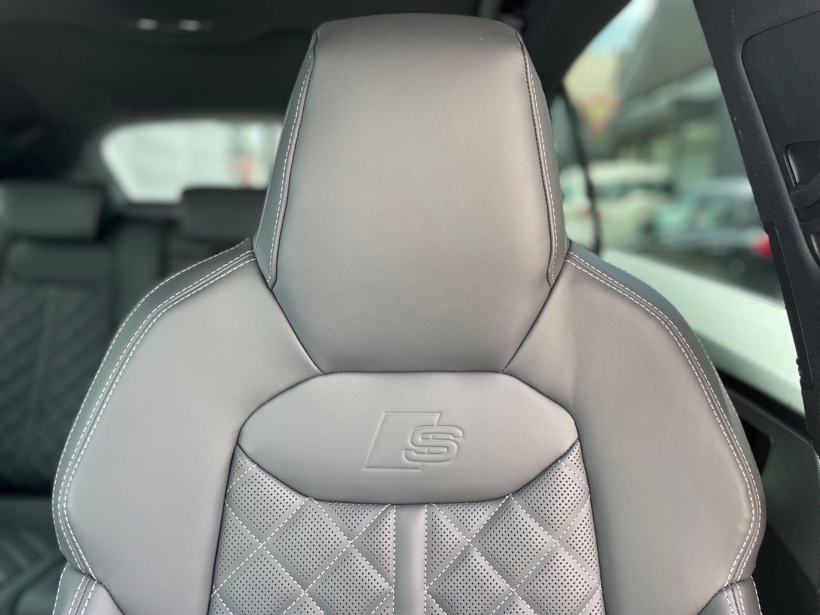 Fahrzeugabbildung Audi Q8 50 TDI Facelift |SLine|HUD|Softclose|23"|B&O|