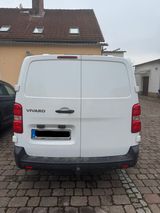 Opel Vivaro 2.0 D Cargo L EHZ Edition, AHK - Opel: Firmenfahrzeug