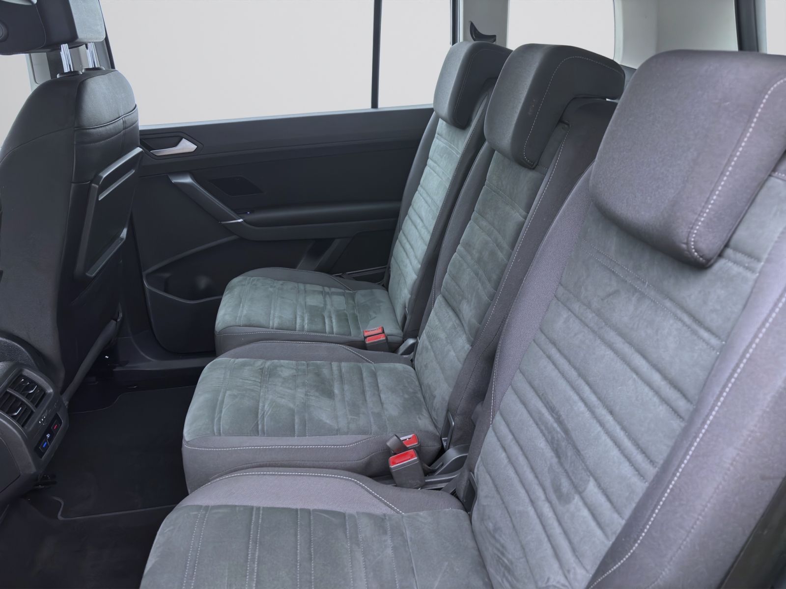 Volkswagen Touran - Bild 14