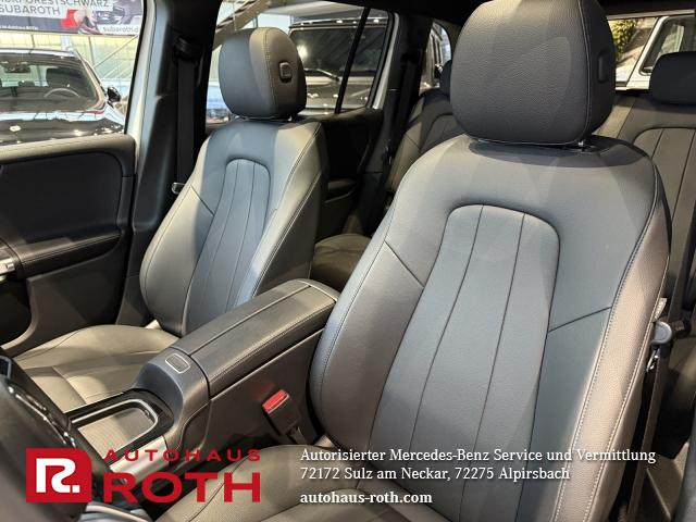 Mercedes-Benz GLB 220