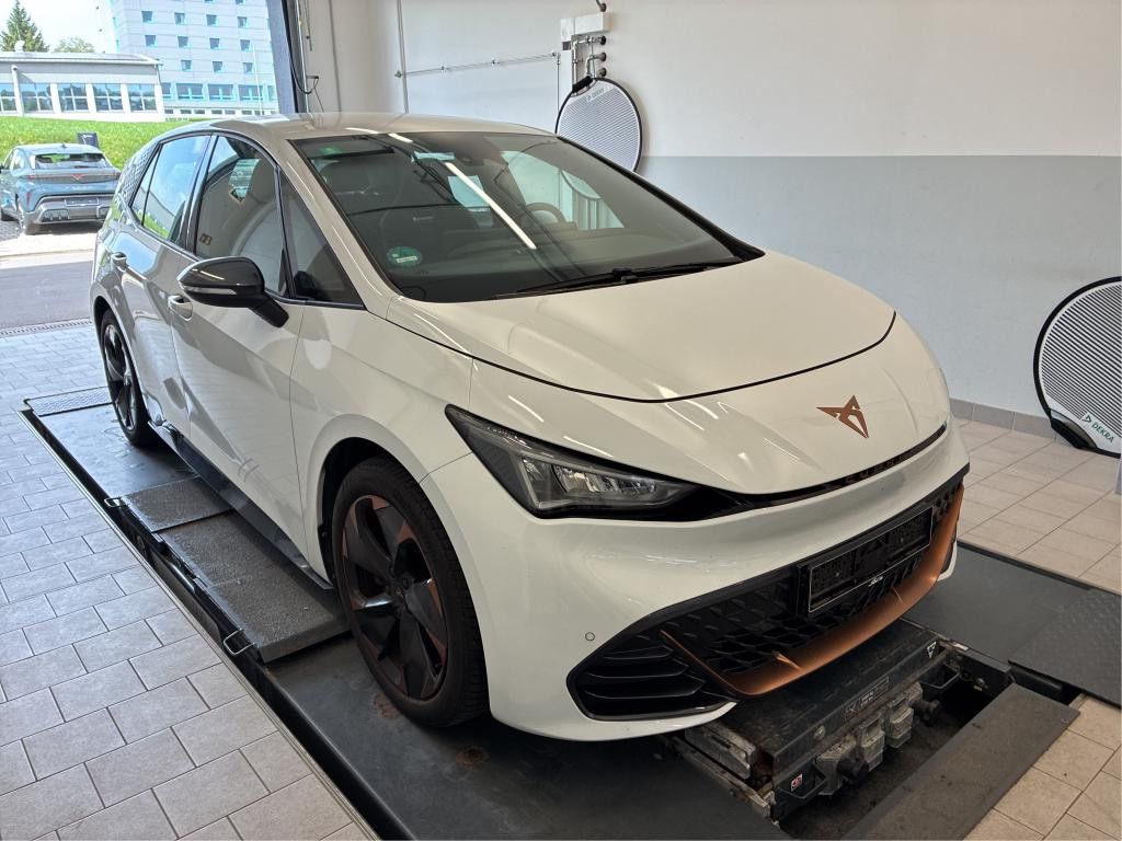 Cupra Born 150 kW SHZ imagem 2