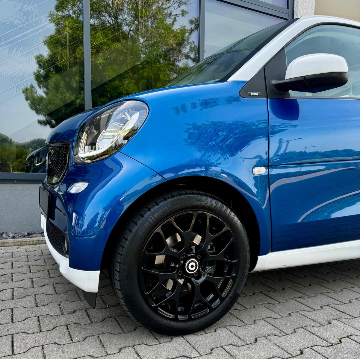 Smart ForTwo Coupe PROXY*AUTOMATIK*PANO*NAVI*JBL*VOLL*