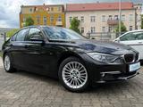 BMW 320 I Luxury / TEMPOMAT/ BI-XENON /PDC/ DTC - BMW 320 in Berlin
