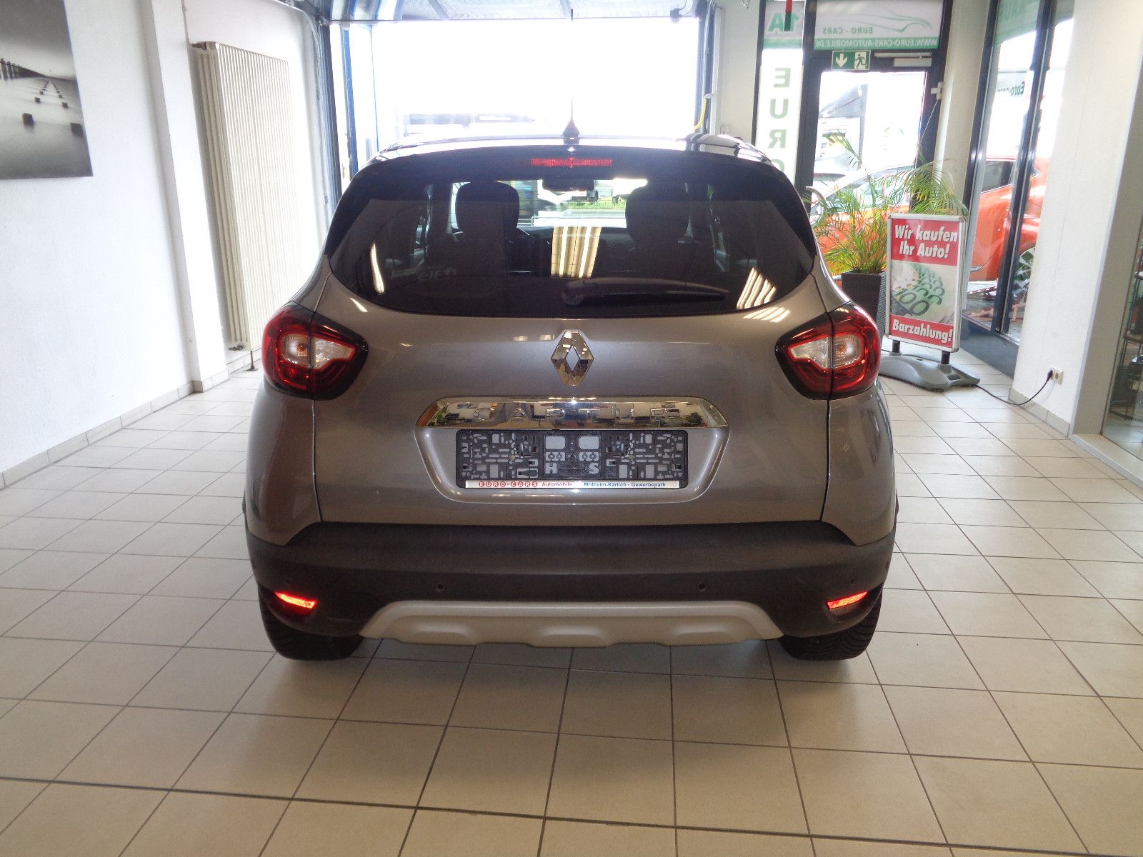 Fahrzeugabbildung Renault Captur Collection / LED / NAVI/KAMERA/SCHECKHEFT