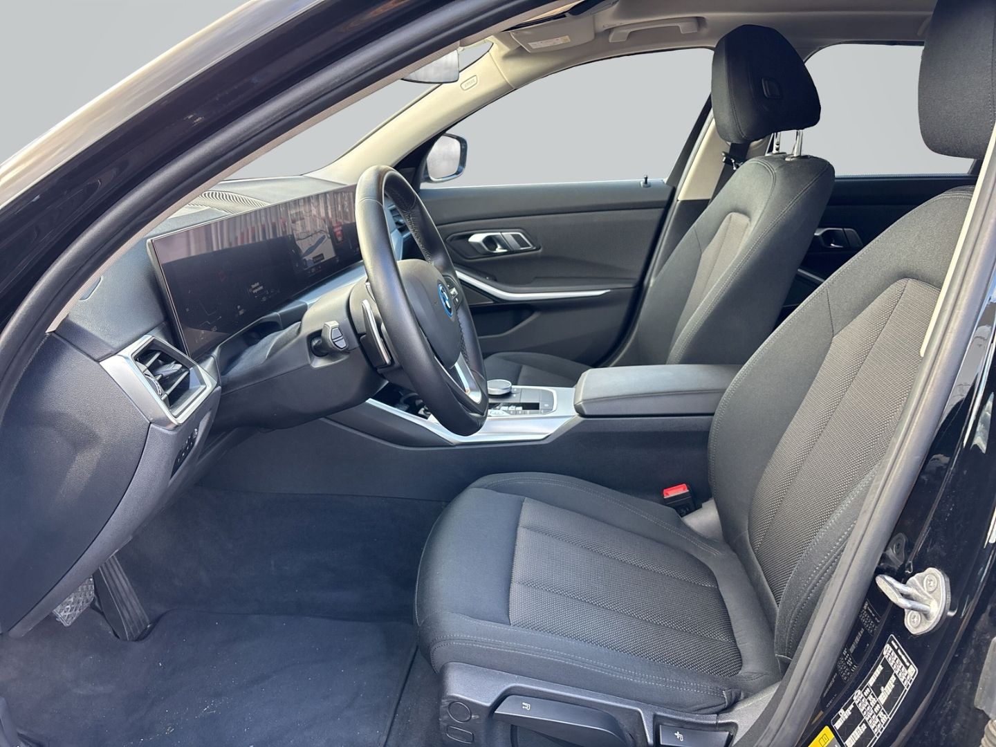 BMW 320 e Touring AHK+DAB+HarmanKardon+LED+ foto 13