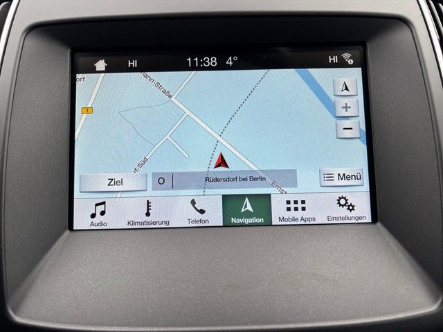 Fahrzeugabbildung Ford S-MAX 2.0Eco Boost Titanium PANO+LED+PARKLENK+AC
