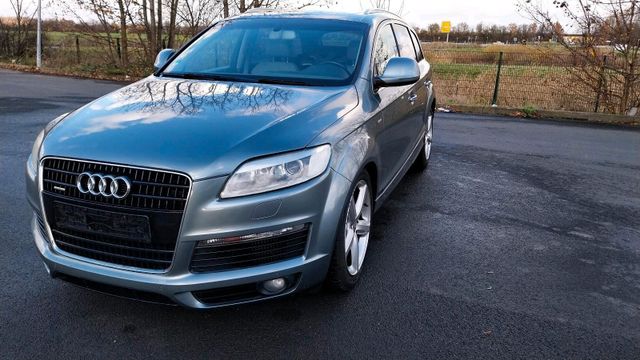 Audi q7. 3liter. 7 sitze