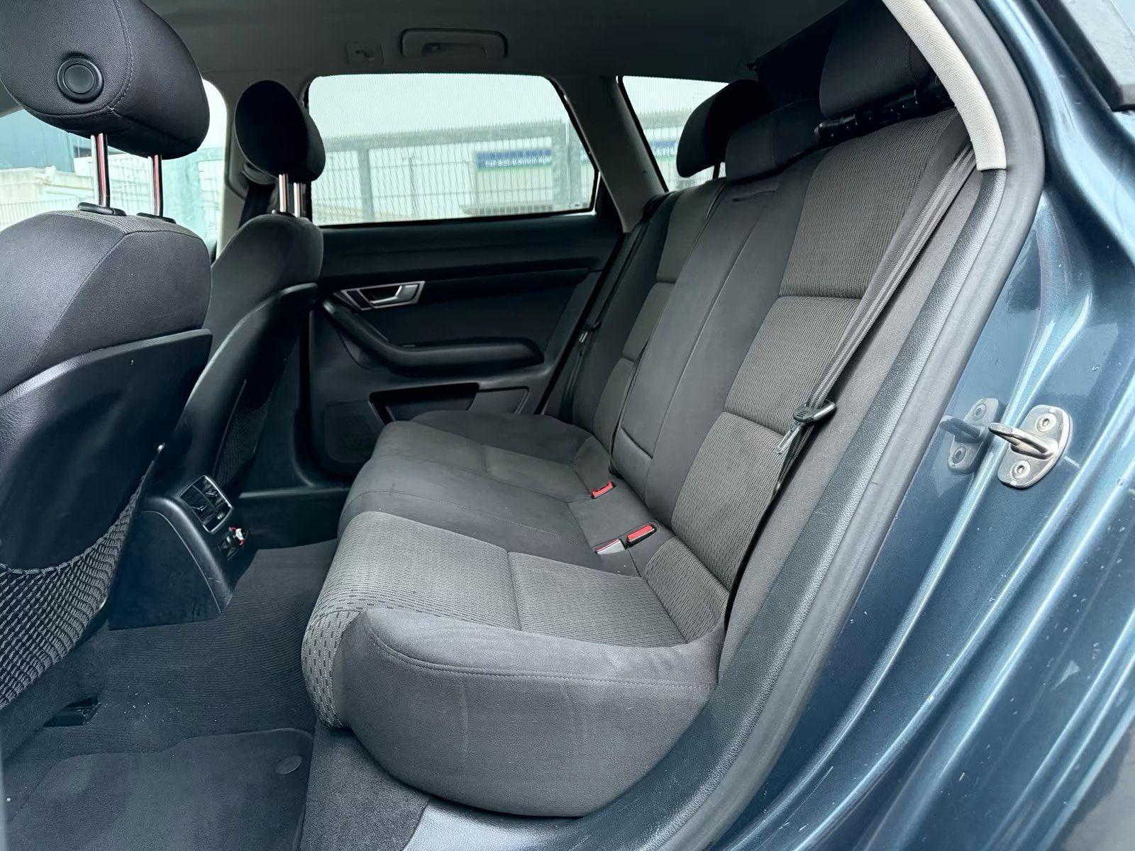 Audi A6 2011 — photo 9