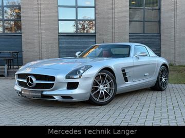 2010 Mercedes-BENZ SLS AMG — фото 6