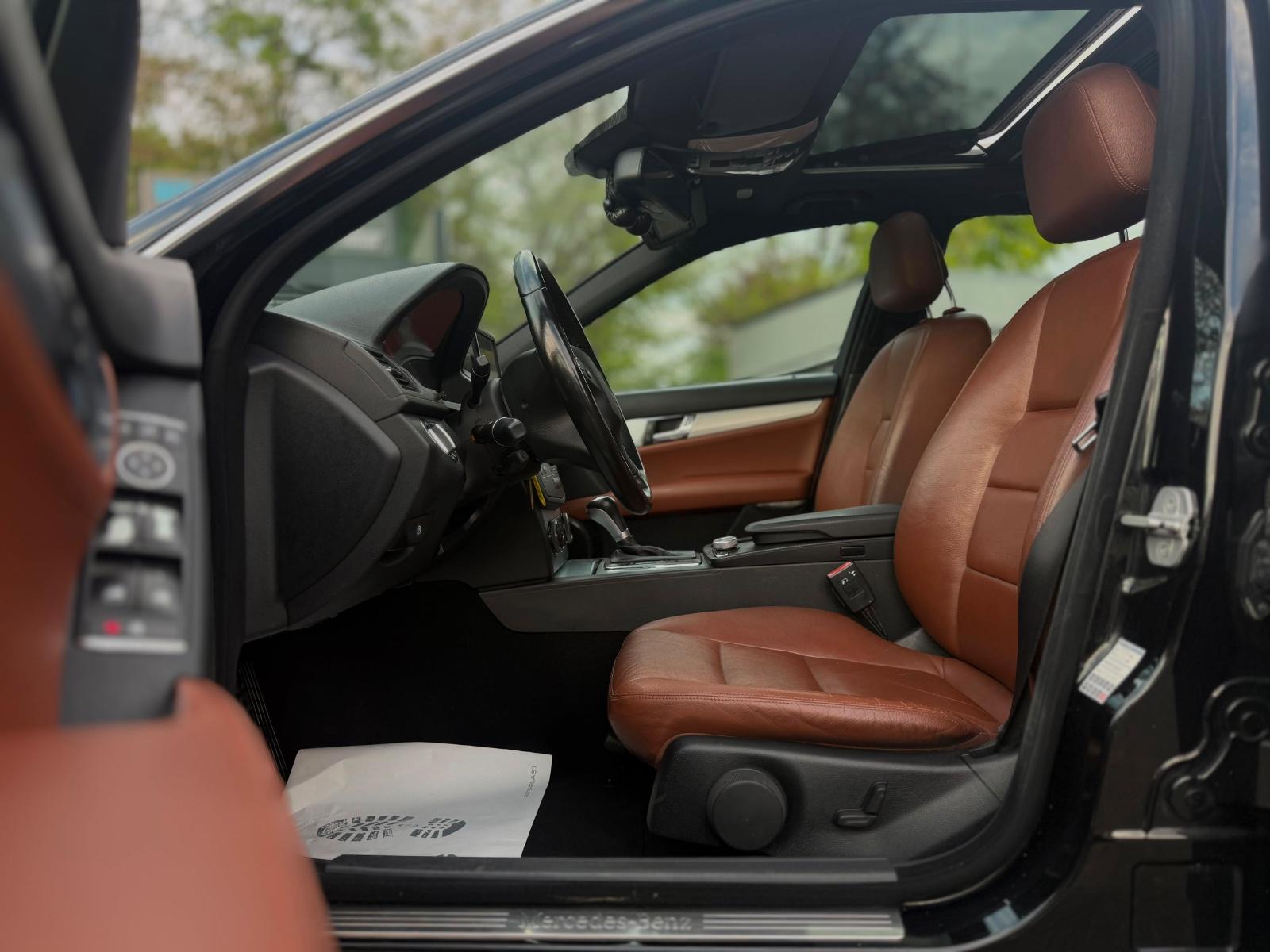 Mercedes-Benz C220 2008 — photo 6