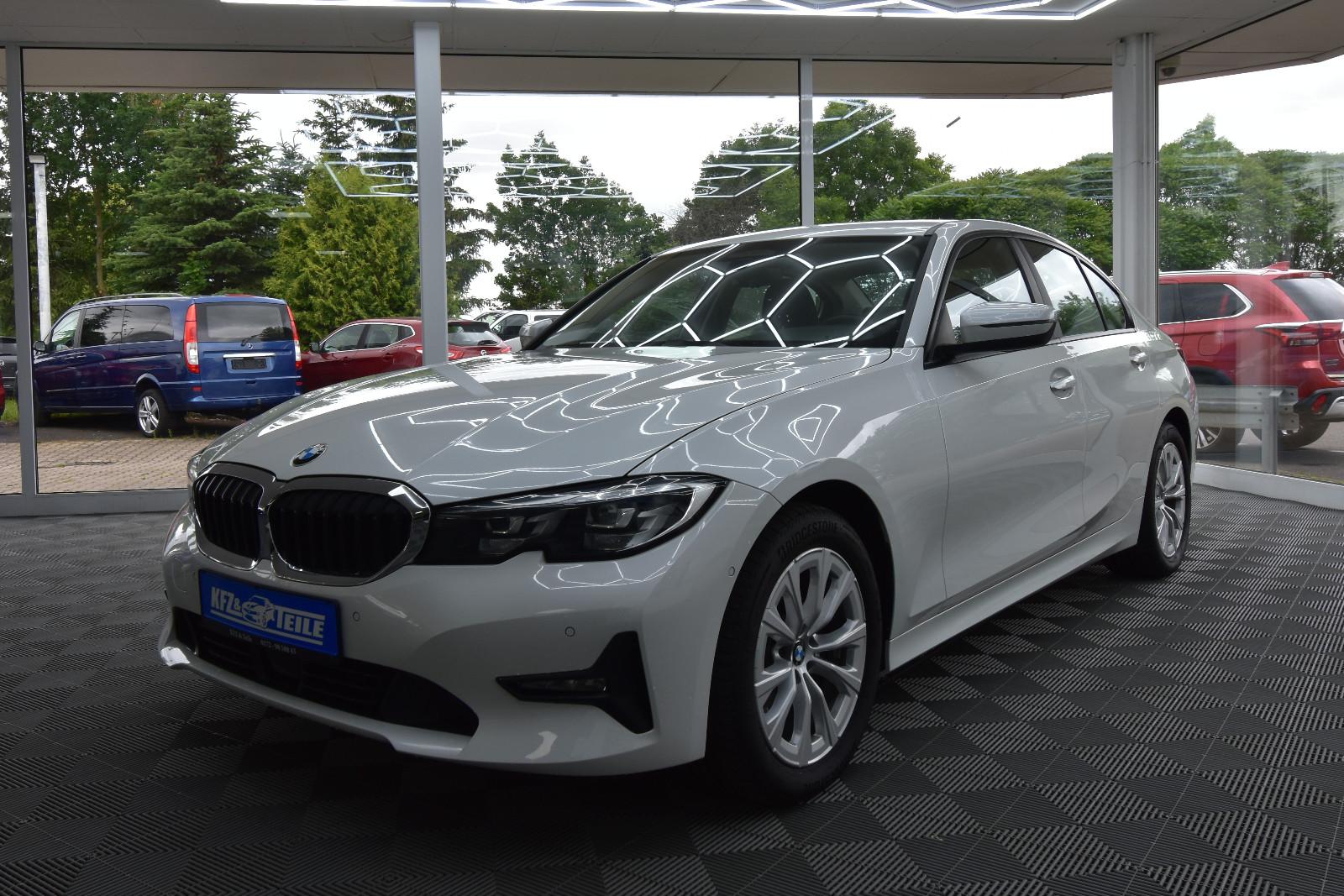 BMW 320i xDrive Advantage Assistenz Plus ACC SHZ LED