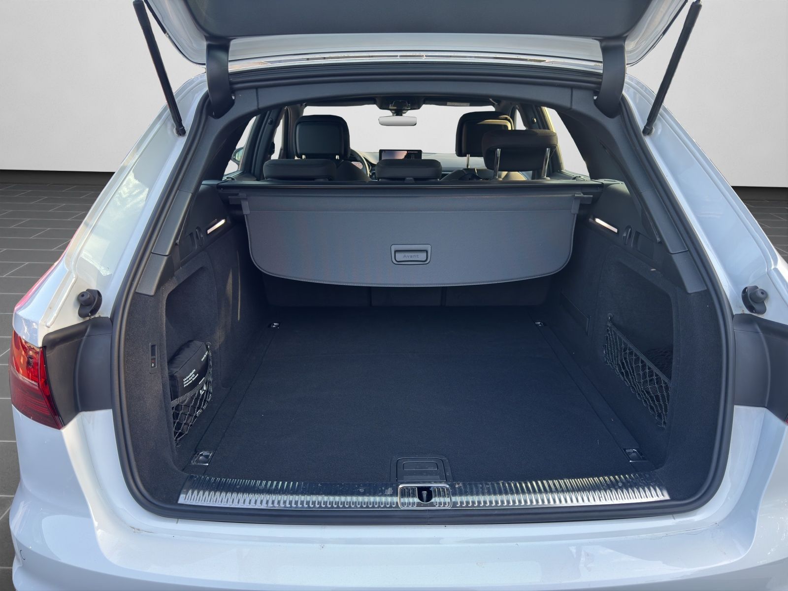 Audi A4 - Bild 16