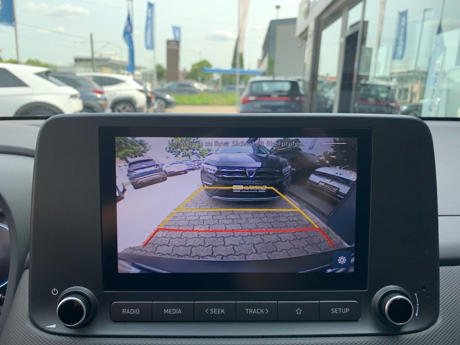 Fahrzeugabbildung Hyundai Kona 1.6 GDI Ed. 30 Hybrid DCT Kamera