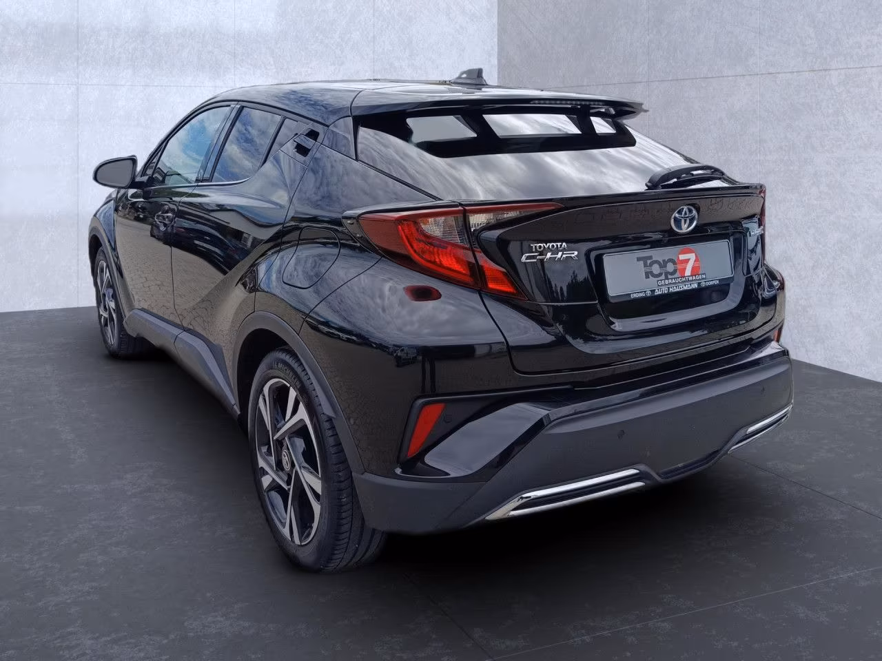 Toyota C-HR 2.0 Hybrid Team D "AHK" Bluetooth Navi LED