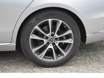 Mercedes E 250 - 12