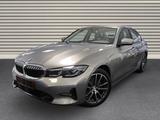 BMW 320d A Sport Line 2,0 - BMW 320 aus 2022