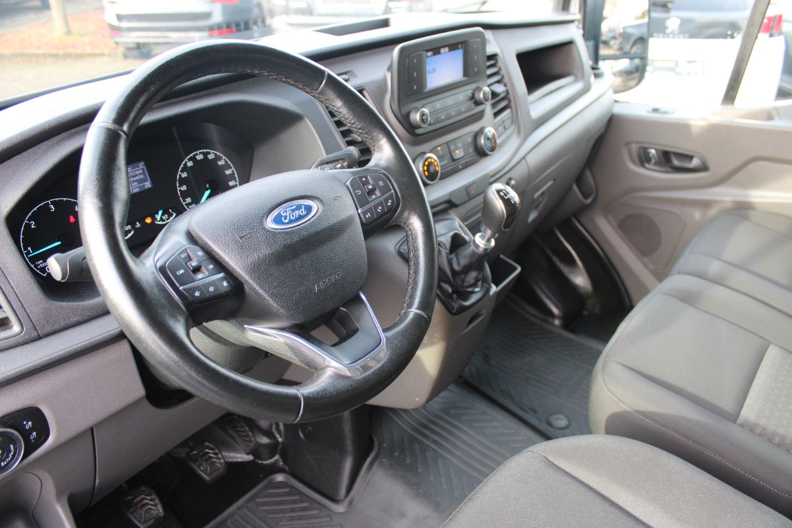 Fahrzeugabbildung Ford Transit L3 H2 TREND AHK PDC ALLWETTER 1.Hand