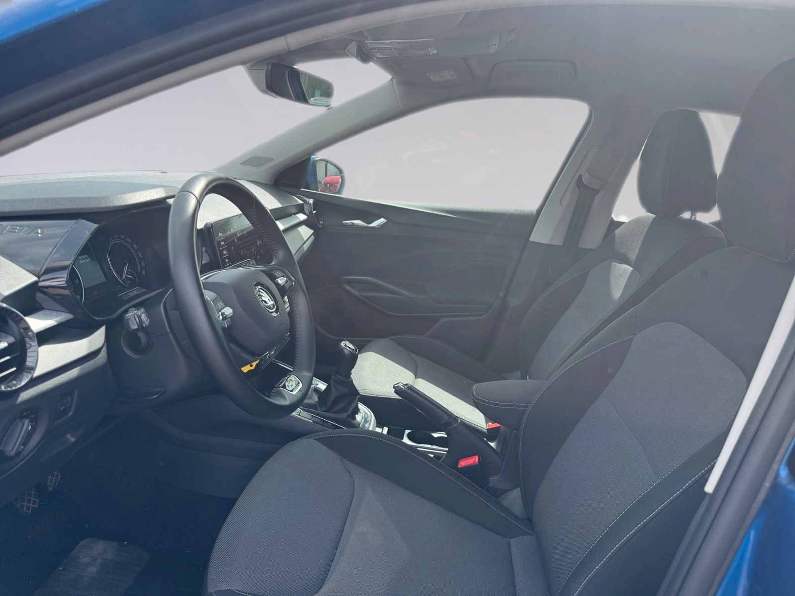 Fahrzeugabbildung SKODA Fabia Ambition 1.0 TSI