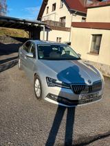 Skoda Superb Style 2.0 TDI 110 kW 6-Gang mech. - Skoda Superb mit Diesel-Antrieb: 1.6