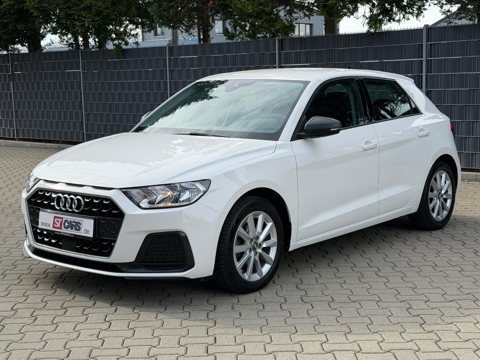 Audi A1 Sportback TFSI advanced Sitzheizung PDC Carpl