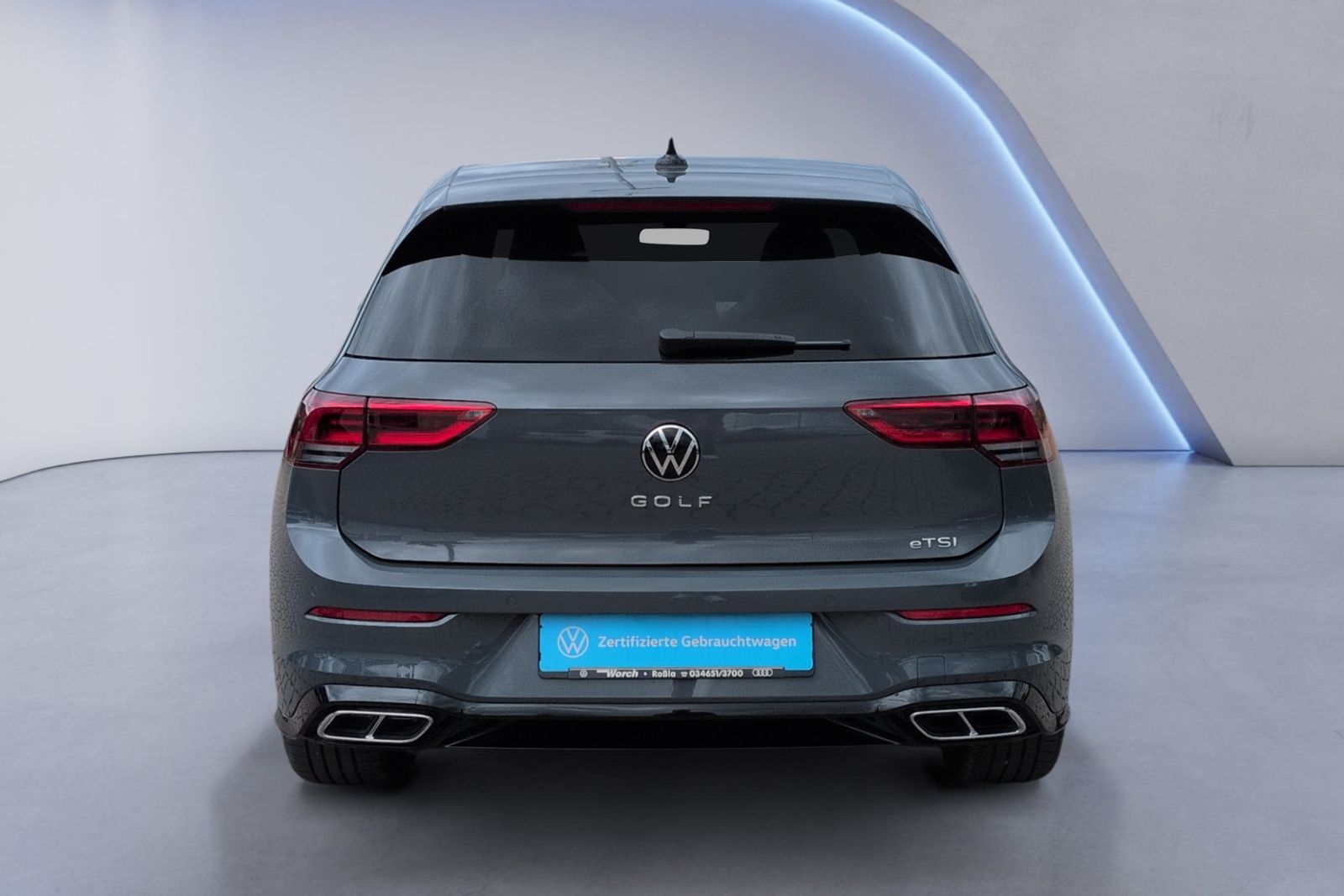 Golf VIII 1.5 TSI DSG R-Line KAMERA+NAVI+GRA+APP