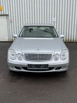Mercedes-Benz E 500 ELEGANCE V8 - Mercedes-Benz E 500 aus 2002