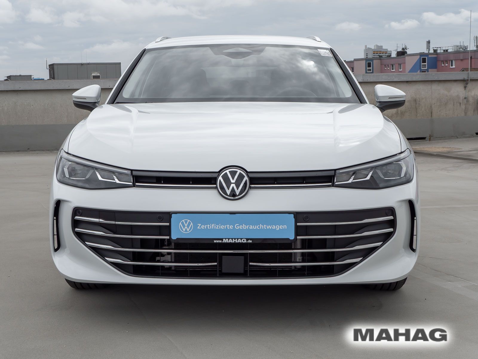 Volkswagen Passat Business 1.5 eTSI AHK ACC DCC LED Navi Re foto 4
