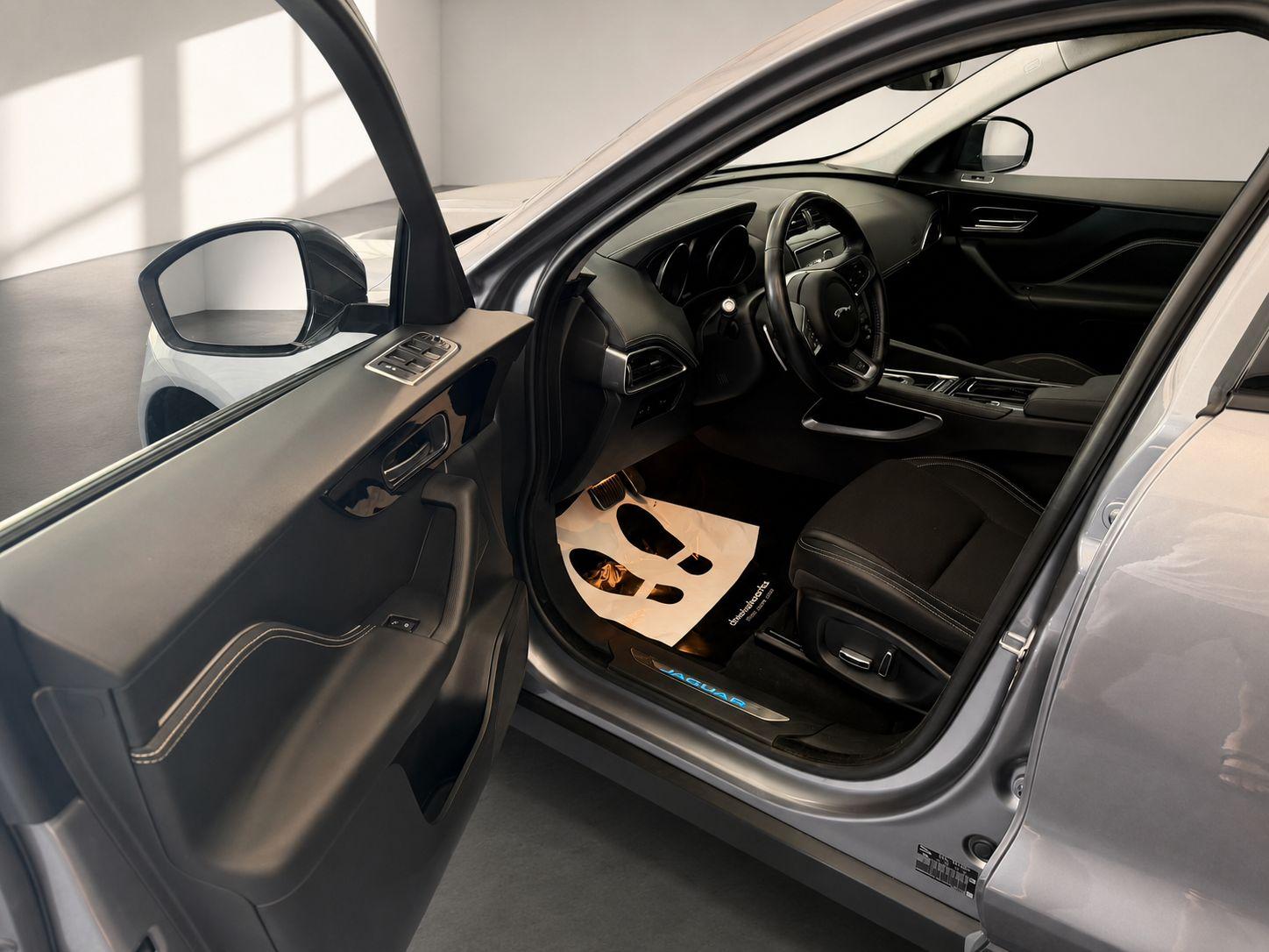 Jaguar F-Pace 25d R-Sport AWD (EURO 6d-TEMP), миниатюра 9