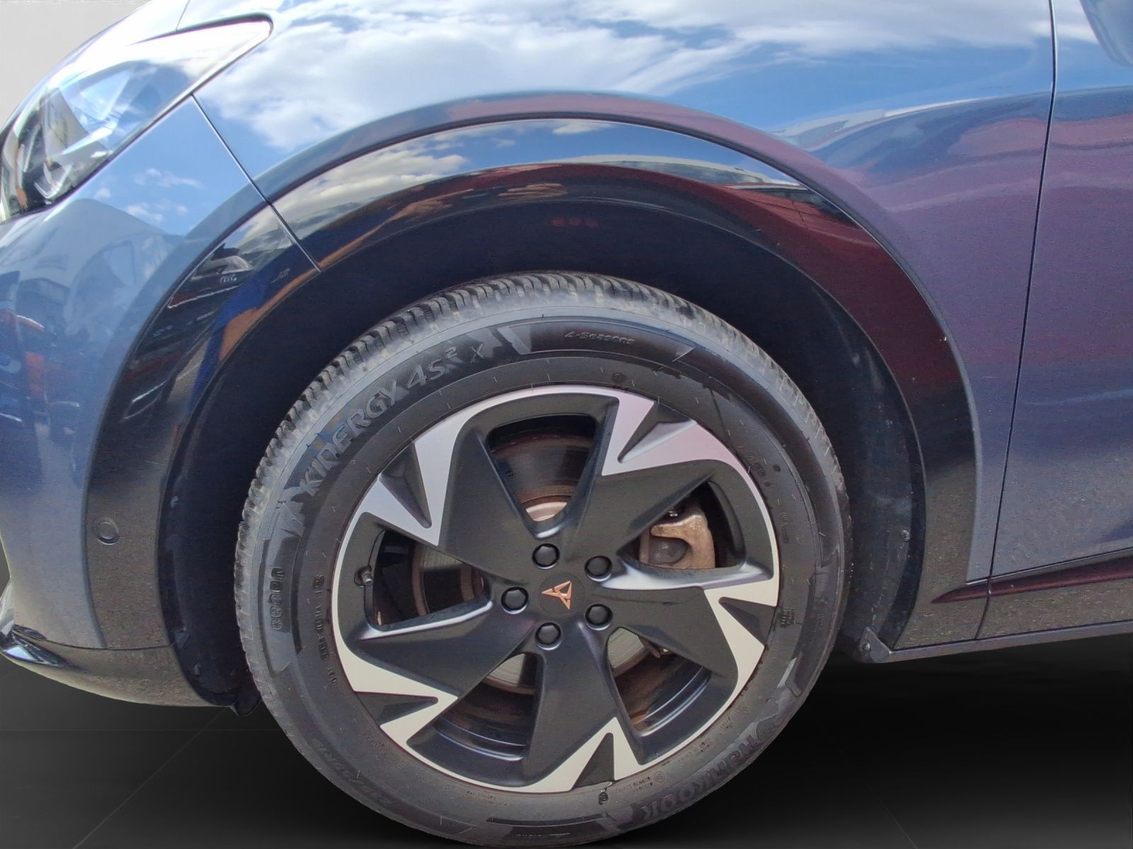Cupra Tavascan - Bild 8