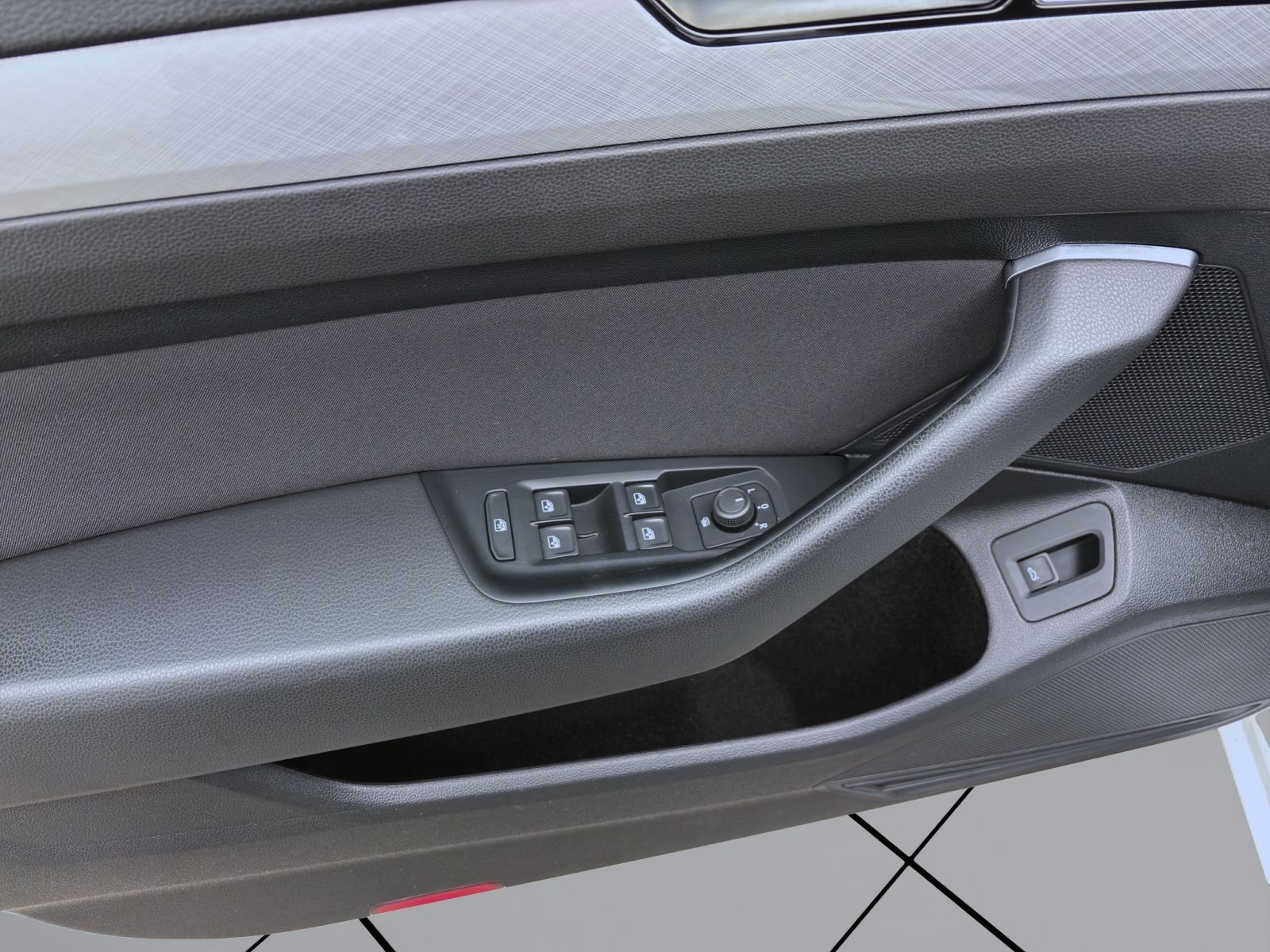 Volkswagen Passat Variant - Bild 10