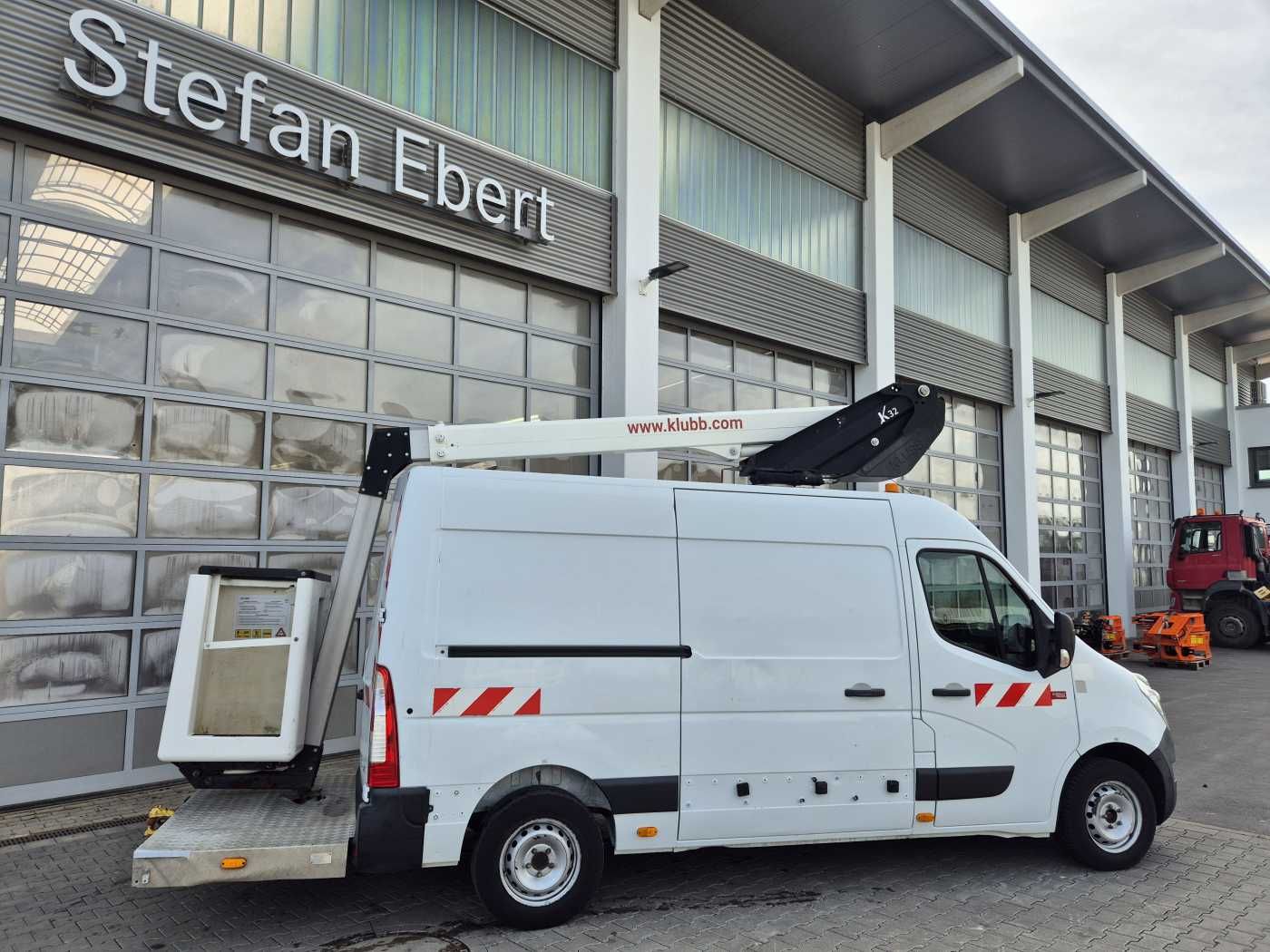 Fahrzeugabbildung Renault Master 2.3 dCi / KLUBB K32, 12,5m
