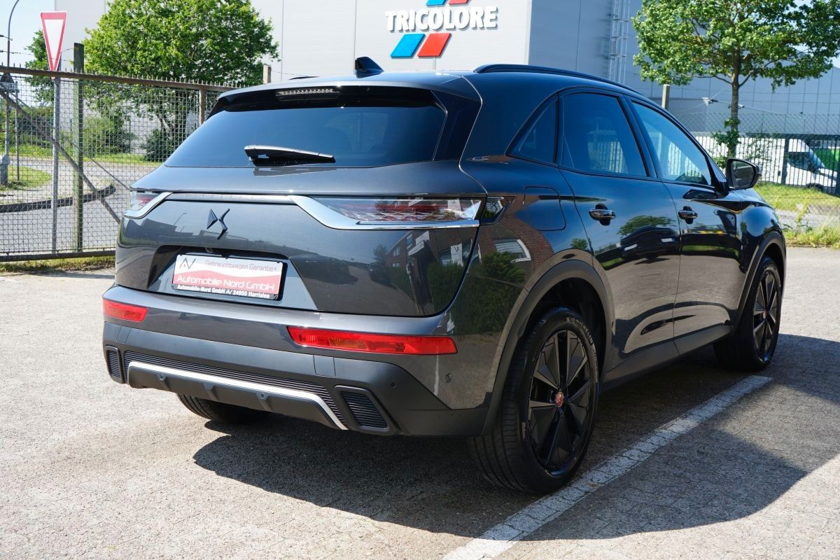 Fahrzeugabbildung DS Automobiles DS7 (Crossback) Performance Line + 360 Kamera