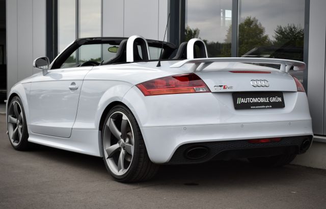 Fahrzeugabbildung Audi TT RS 2.5 TFSI ROADSTER SCHALTER BOSE EXCLUSIVE!