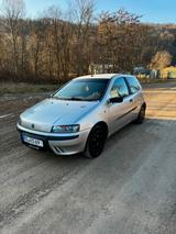 Fiat Punto 188 - Fiat Punto 188 mit Benzin-Antrieb