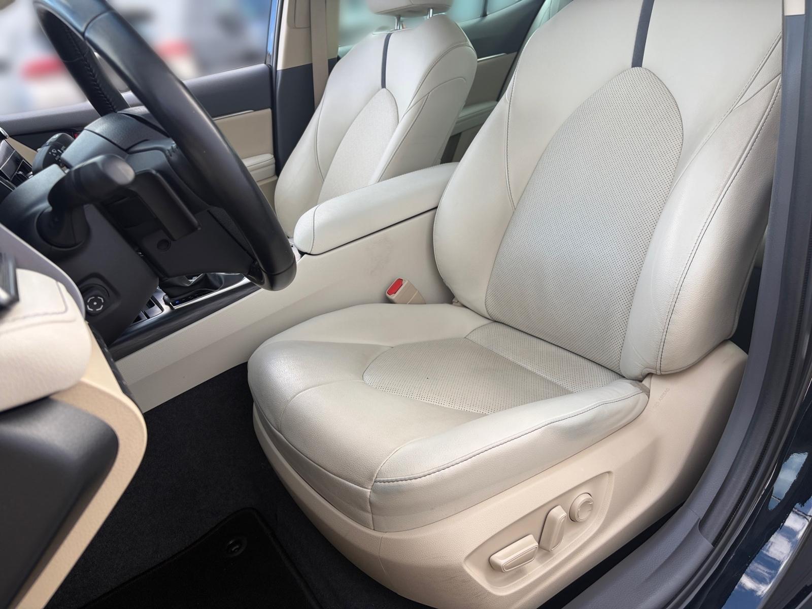 Toyota Camry 2,5 Hybrid Executive