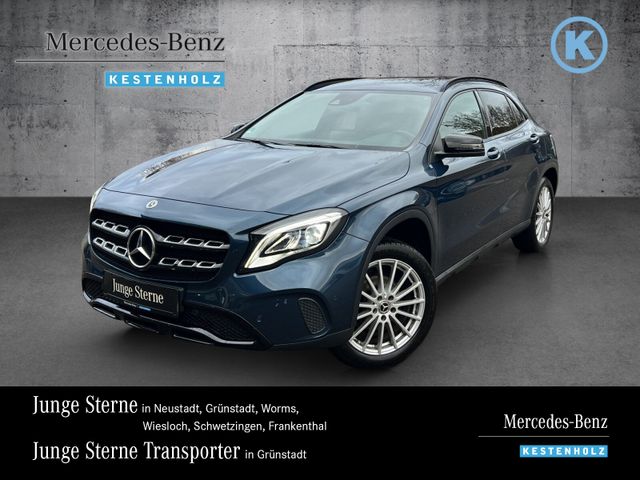 Mercedes-Benz GLA 180 URBAN+NIGHT+18+LED+KAM+NAVI+EASYPACK+SHZ