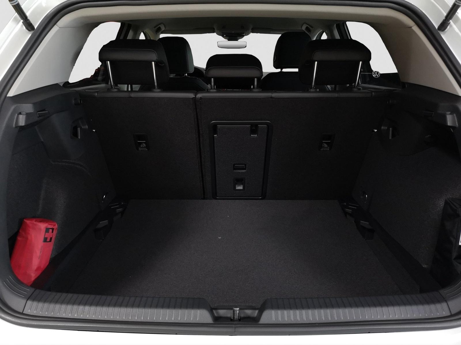 Volkswagen Golf Life 1.5 l TSI OPF 6-Gang Rückfahrkamera, N, миниатюра 20
