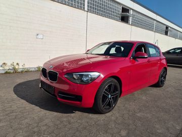 BMW 120 - 1