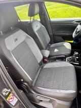 Volkswagen VW T-Cross R-Line 1.5 DSG 150 PS | ACC | Keyless - VW T-Cross von privat
