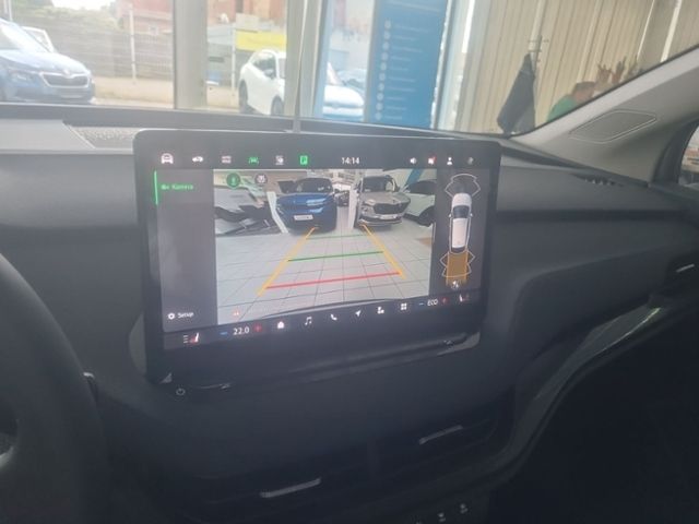 Fahrzeugabbildung SKODA Elroq 50 Tour PAKET SMART LED