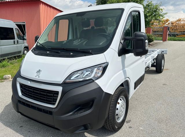 Peugeot Boxer Fahrgestell L4 435 BlueHDi 165