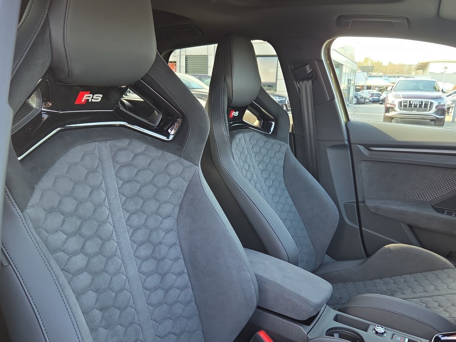 Audi RS3 - Bild 17