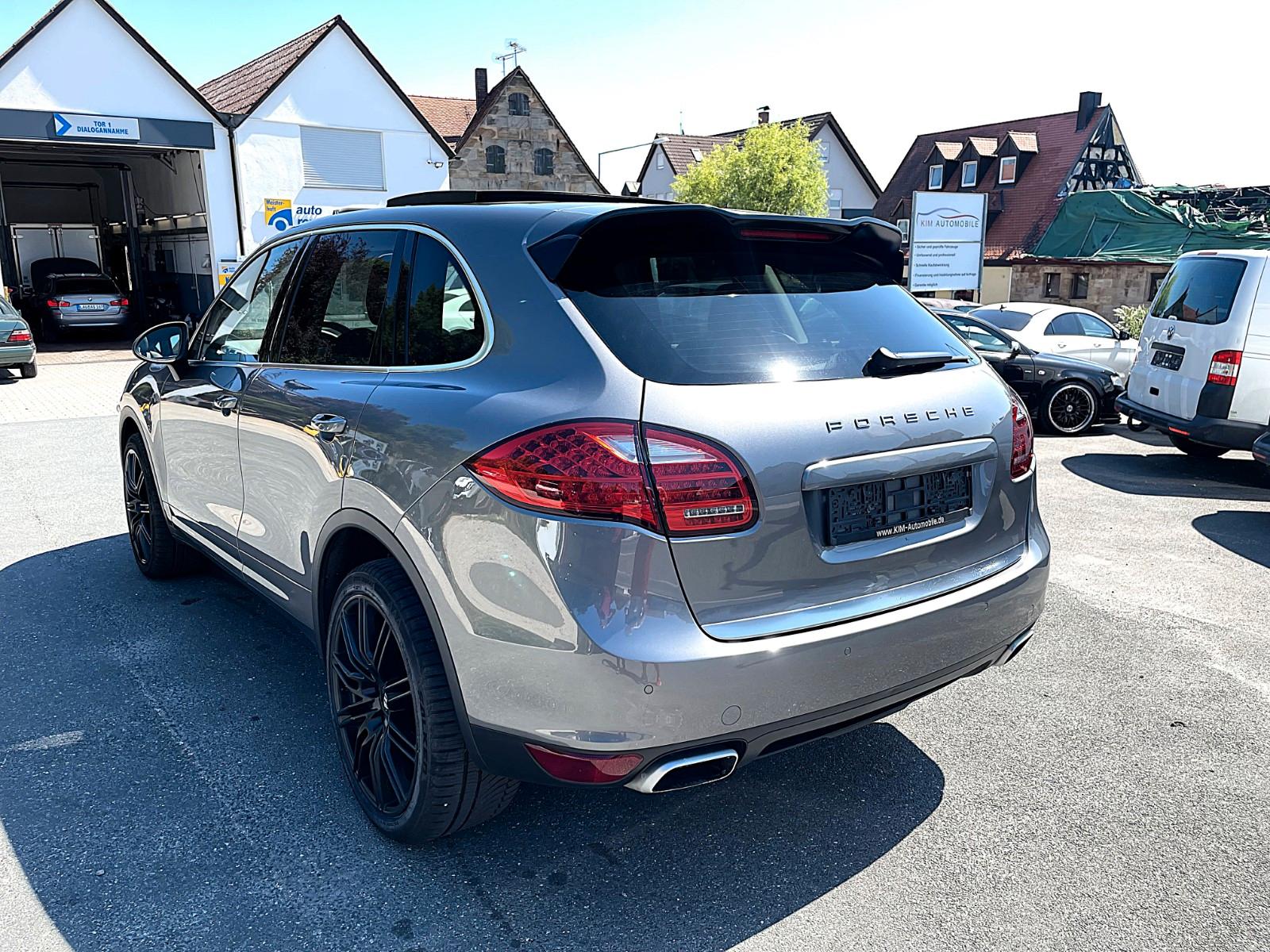 Porsche Cayenne Diesel"TOP"PANORAMA/21"/LEDER//14 WEGE//