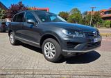 Volkswagen Touareg 3.0 V6 TDI SCR Tiptronic BMT-LF,AHK,StHz - Volkswagen Touareg: 3.0