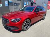 Mercedes-Benz E 220 d T Modell / Multi Beam / Sound System - Mercedes-Benz E 220: Rot