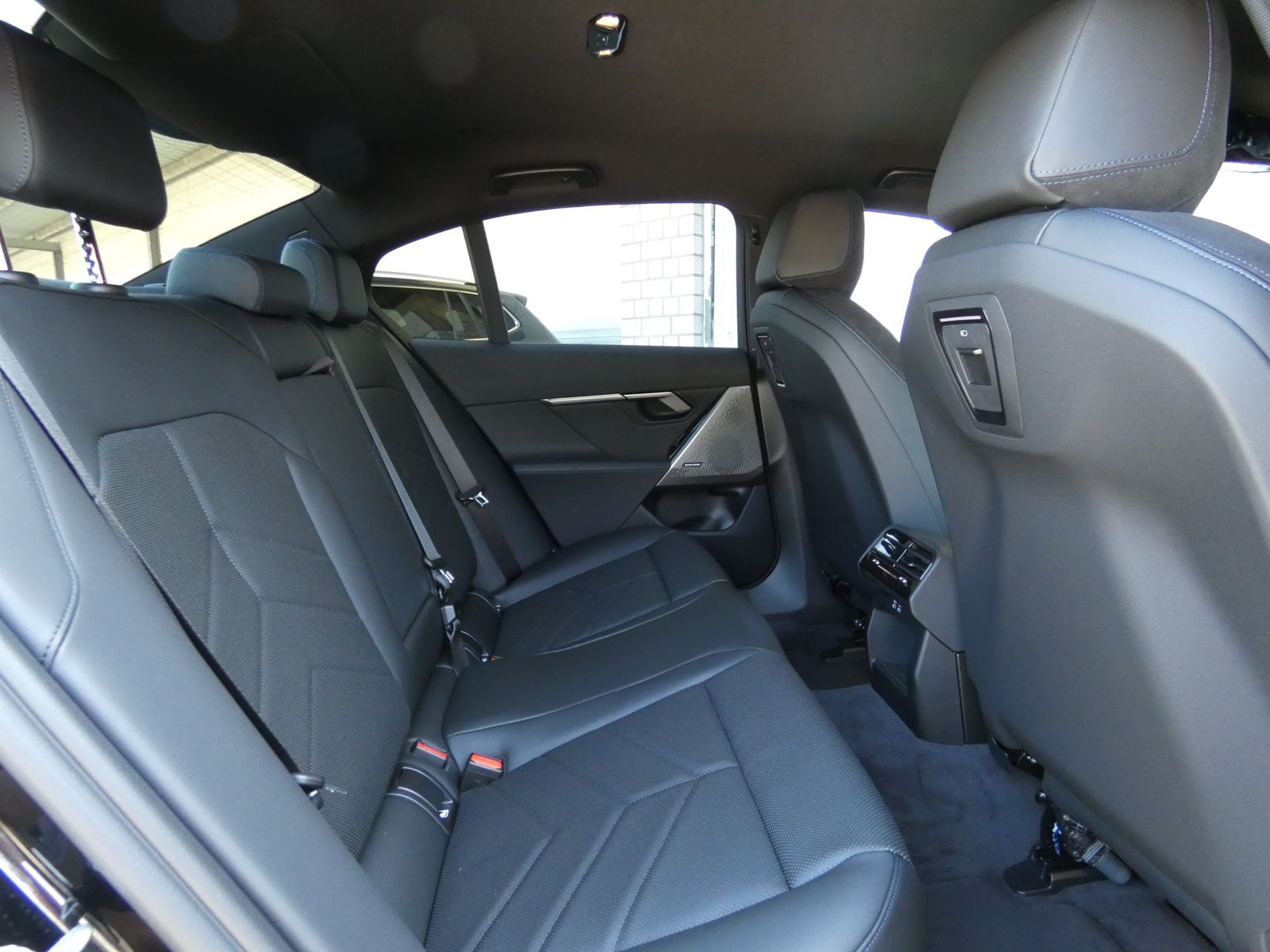 BMW 520d Limousine M Sportpaket foto 19
