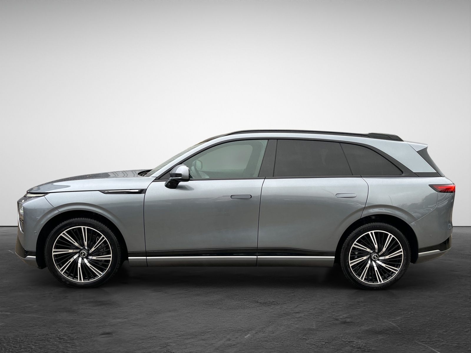 XPENG G9 AWD Performance Premiumpaket & AHK Panodach imagem 3