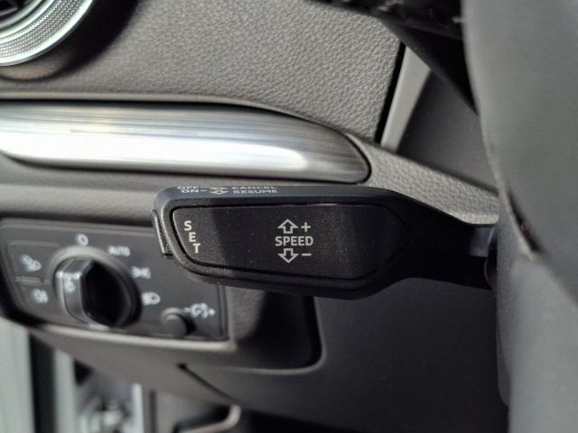 A3 SPORTBACK 35 TFSI SPORT LED+DAB+NAVI+AZV+PDC